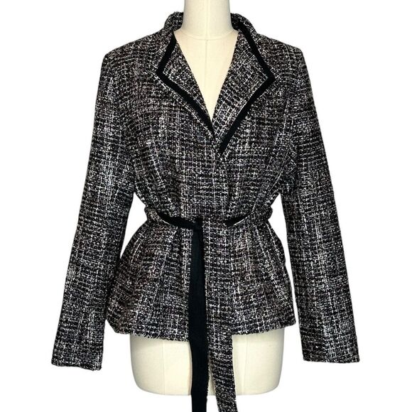 Banana Republic Navy Plaid Raw Cut Tweed Wrap Jacket | M - Picture 3 of 10